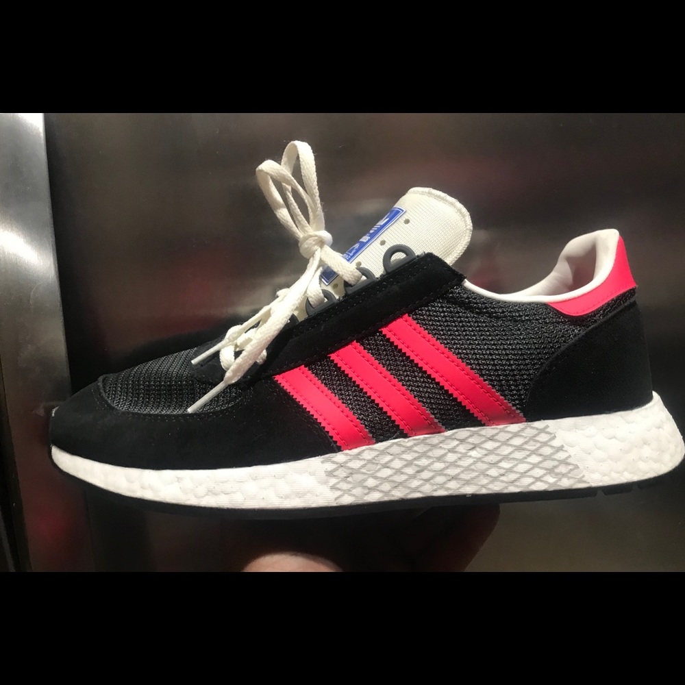 Sold out🛷🥊adidas New! MARATHON TECH Originals!